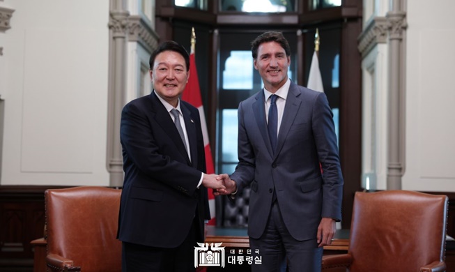 Президент РК Юн Сок Ёль 17 мая проведет саммит с премьер-министром Канады