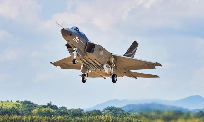 Корейский истребитель KF-21 успешно совершил первый полет
