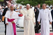 Папа посещает святилище Сольмэ, место рождения корейского католицизма