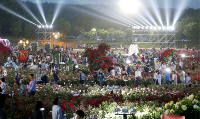 Фестиваль роз в большом парке Ульсан 2019