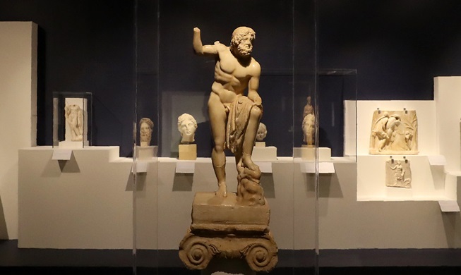 Выставка сокровищ из Греции: Из Агамемнона до Александра Великого