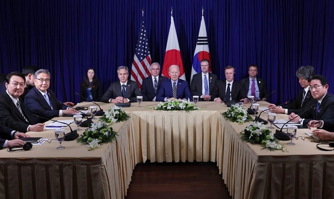 Президент РК Юн Сок Ёль 19-21 мая примет участие в саммите G7