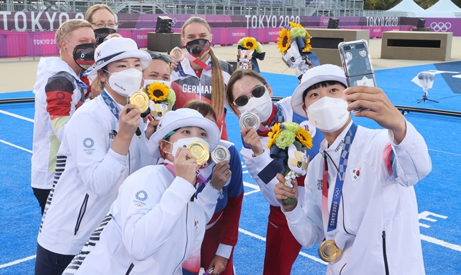 Женская сборная РК по стрельбе из лука выиграла девятую золотую медаль на Олимпийских играх