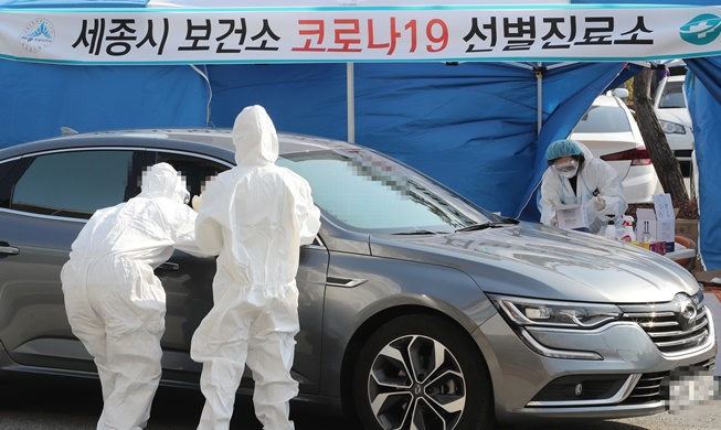 Корейское тестирование коронавируса «Drive-Thru» начинается и в других странах