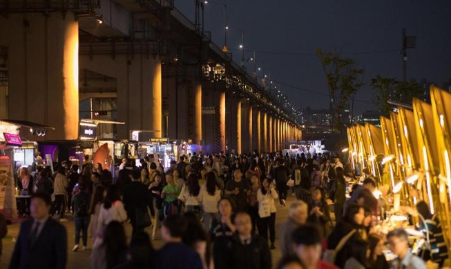 С 26 августа открывается ночной рынок «Ханган под луной»