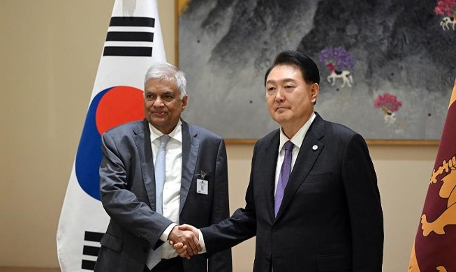 Президент Южной Кореи Юн Сок Ёль провел встречи с главами 9 стран