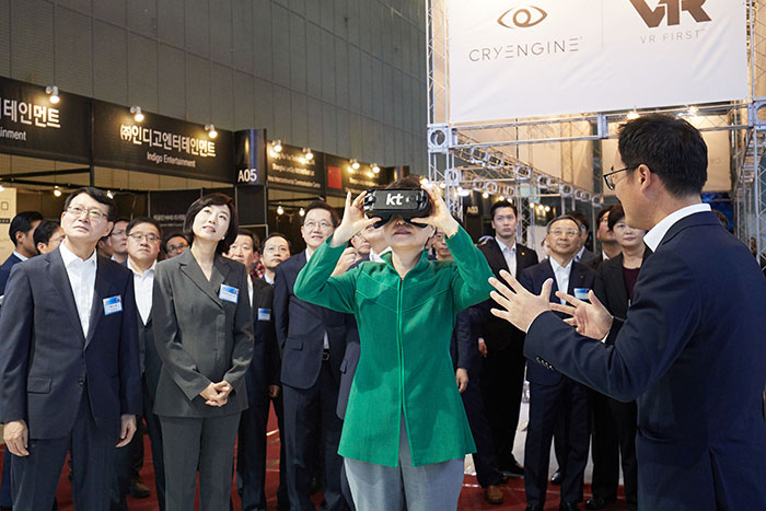 161010_vrfestival_art1.jpg