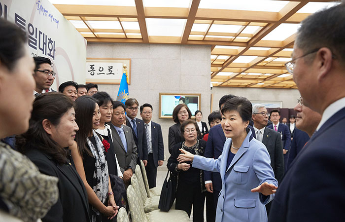 161013_president_art2.jpg