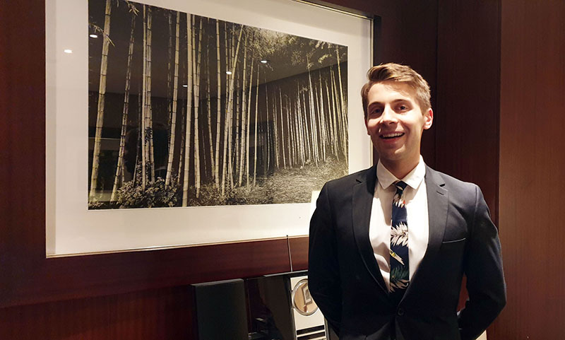 Музыкальный критик Джефф Беджамин пишет статью о к-поп для таких журналов, как Billboard, New York Times, Rolling Stone. Бенджамин продвигает корейскую музыку по всему миру. / Фото: Со Ай Ён