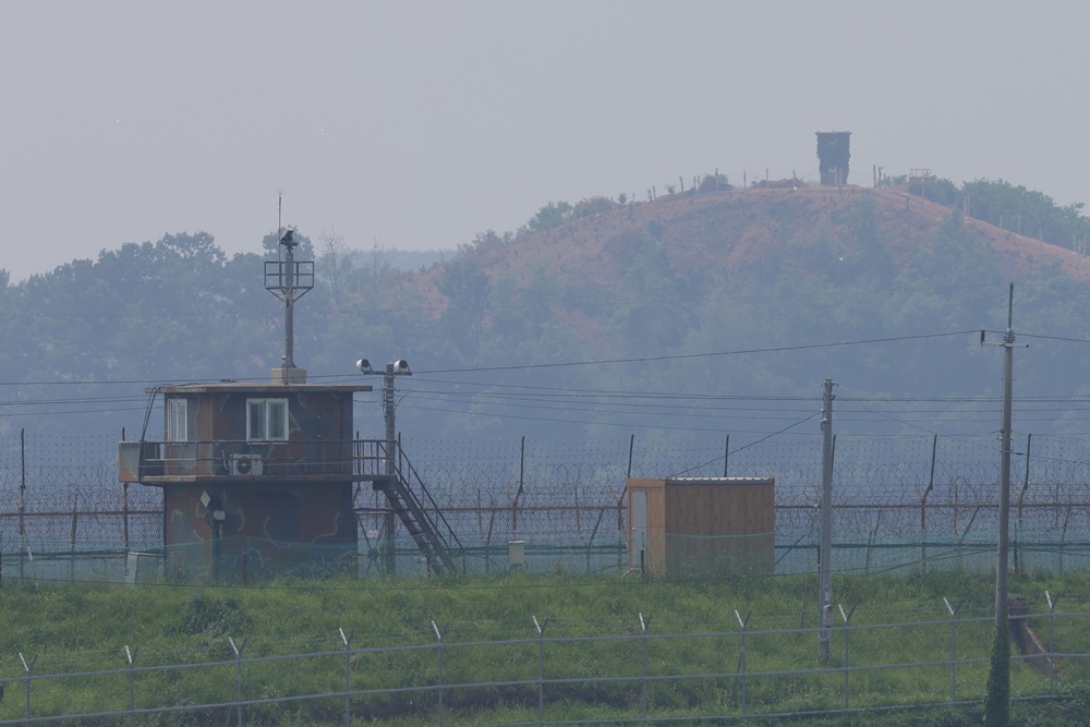 ﻿11 июня президент РК Ли Чжэ Мён приказал приостановить пропагандистское вещание через громкоговорители в сторону КНДР. / Фото: Рёнхап