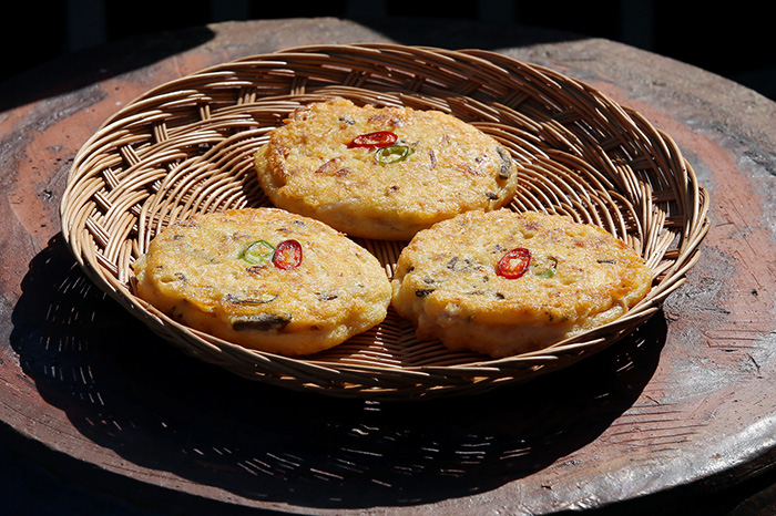 Пиндэтток - это популярное блюдо не только зимой, но и на праздничных банкетах круглый год.