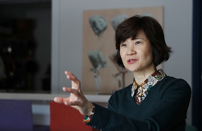 Nakagawa emphasizes the effects that food and cooking can bring to humans, saying that, ‘Eating is part of our five senses, and that can bring people closer and feel happier.’