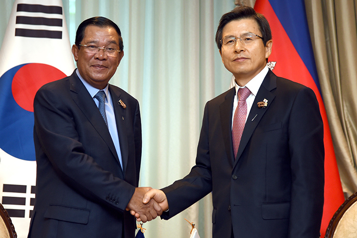 Hwang_PM_Cambodia_PM_L1.jpg