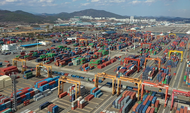 ﻿В этом году экспорт впервые в истории приблизится к 700 млрд долларов