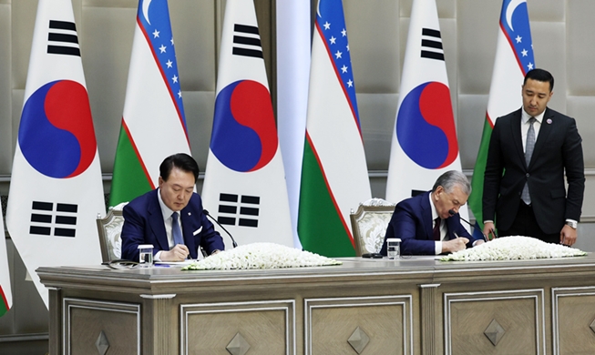 Корея будет поставлять скоростные поезда в Узбекистан