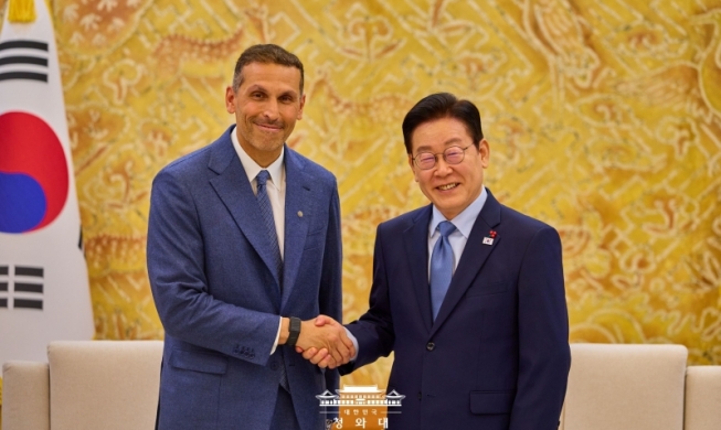 Президент Кореи Ли Чжэ Мён провел встречу со спецпосланником ОАЭ