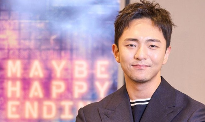 Korea.net выбрал драматурга Пак Чхон Хю «Человеком года 2025»