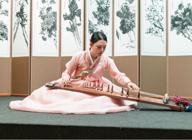 Интервью с Ли Е Вон – исполнительницей традиционной корейской музыки на каягыме