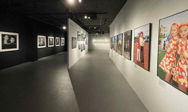 В Венгрии открылась первая в Европе выставка современной корейской фотографии