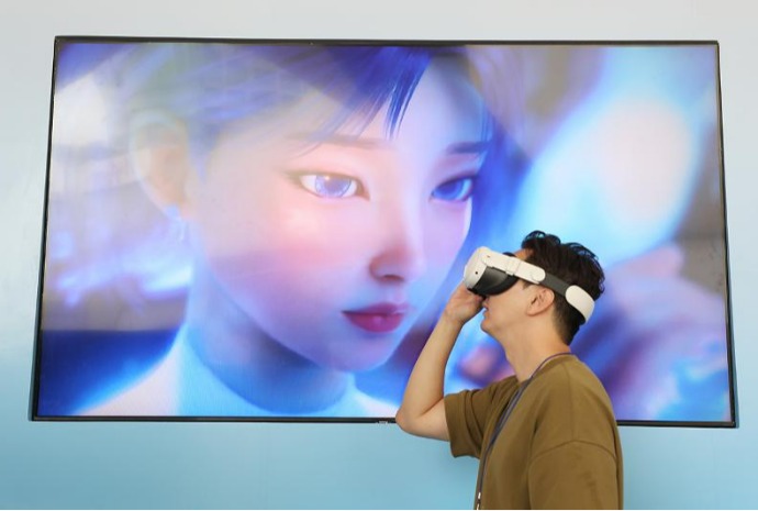 Виртуальный K-POP на выставке в Сеуле