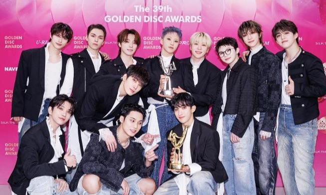 SEVENTEEN возглавили рейтинг артистов по доходам от гастролей в Азии