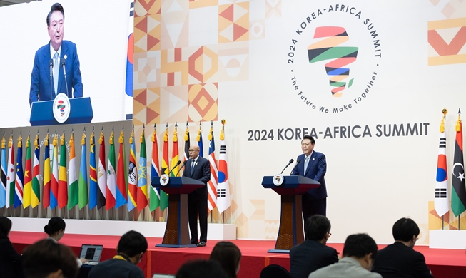 Было принято совместное заявление по итогам Саммита Корея-Африка