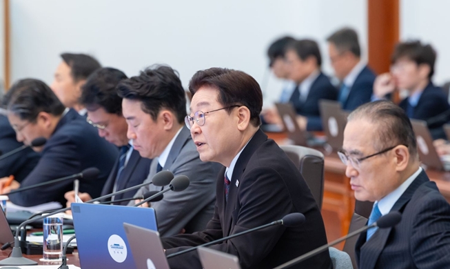 Ли Чжэ Мён примет участие в совещании по судоходству в Ормузском проливе