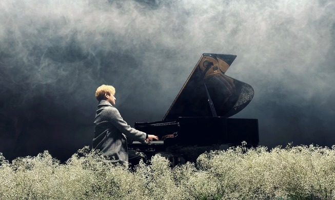 Интервью с пианистом, композитором и актером Шин Джихо: Музыка, исцеляющая душу