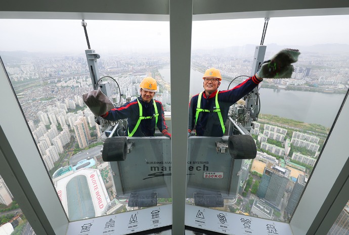 Lotte World Tower готовится к весне