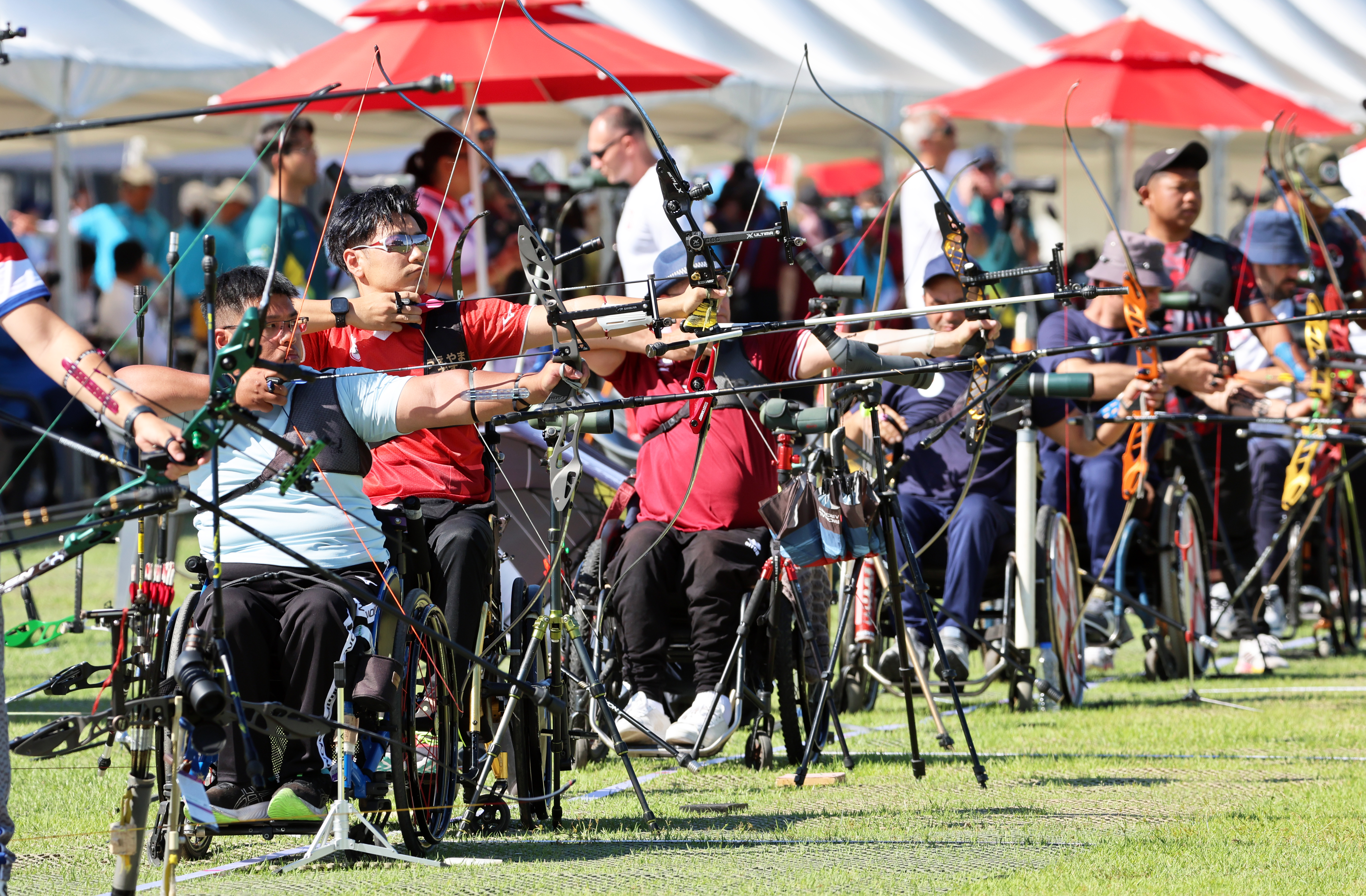 22 сентября, когда в Кванджу стартовал чемпионат мира по паралимпийской стрельбе из лука, лучники из разных стран тренируются в Международном центре стрельбы из лука в районе Нам-гу.