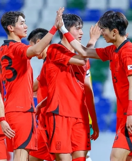 Сборная Кореи по футболу выиграла молодежный чемпионат WAFF
