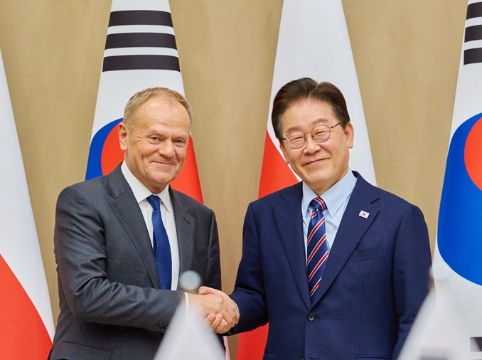 Республика Корея и Польша усилят сотрудничество в обороне и цепочках поставок