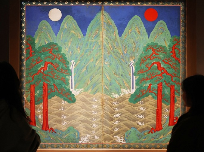 В Национальном музее Кореи открылся Зал корейской каллиграфии и живописи